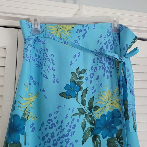 Worthington tropical print wrap skirt size 16 - Picture 3 of 4
